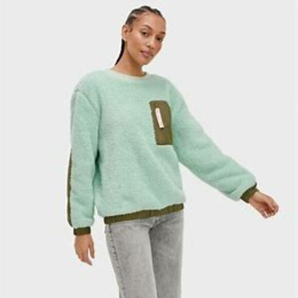 UGG Niko Sherpa Crewneck Mint Green Pullover Sweater * SZ S - Picture 1 of 9